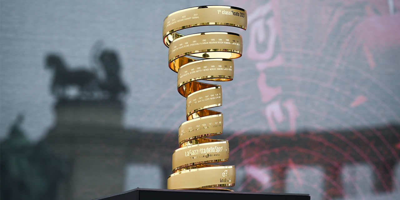 La coppa del Giro d'Italia