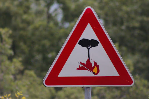 Segnale pericolo incendi boschivi